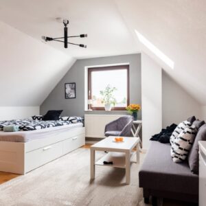Separates helles Zimmer